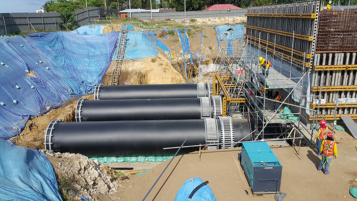 Floating HDPE Pipe
